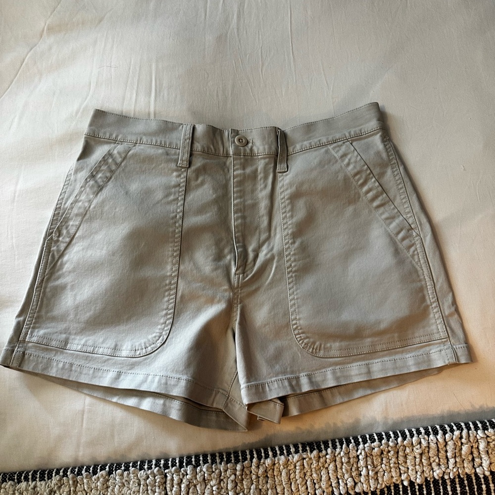 Madewell Classic Tan Women's Shorts